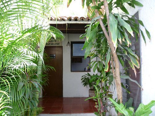 Hostal Haina Канкун Экстерьер фото