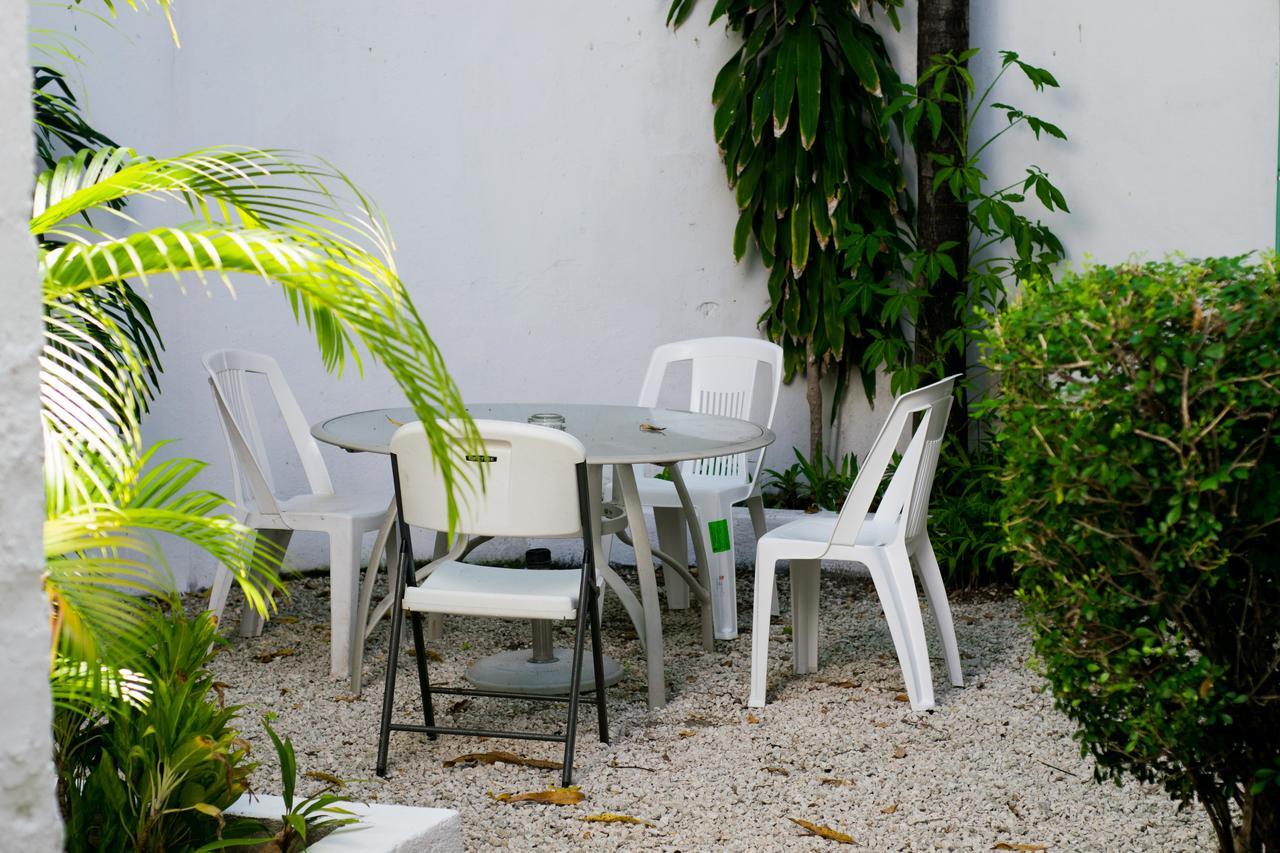 Hostal Haina Канкун Экстерьер фото