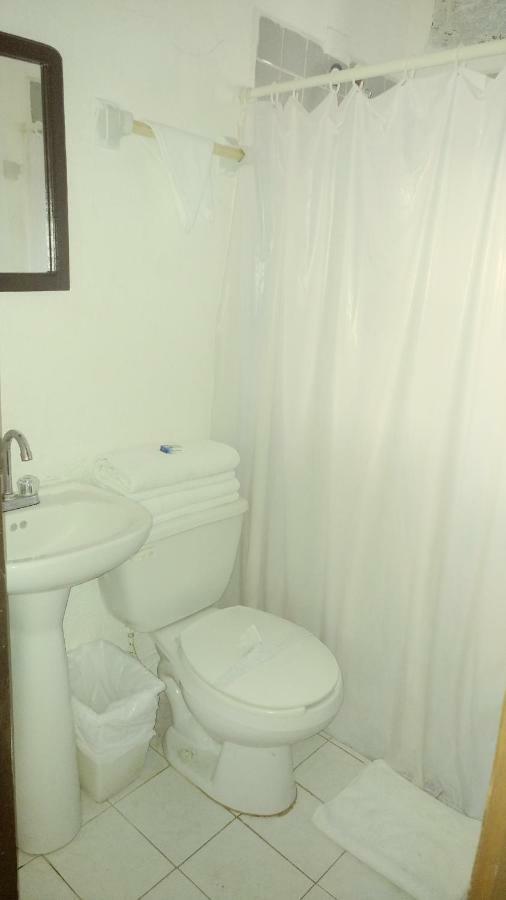 Hostal Haina Канкун Экстерьер фото